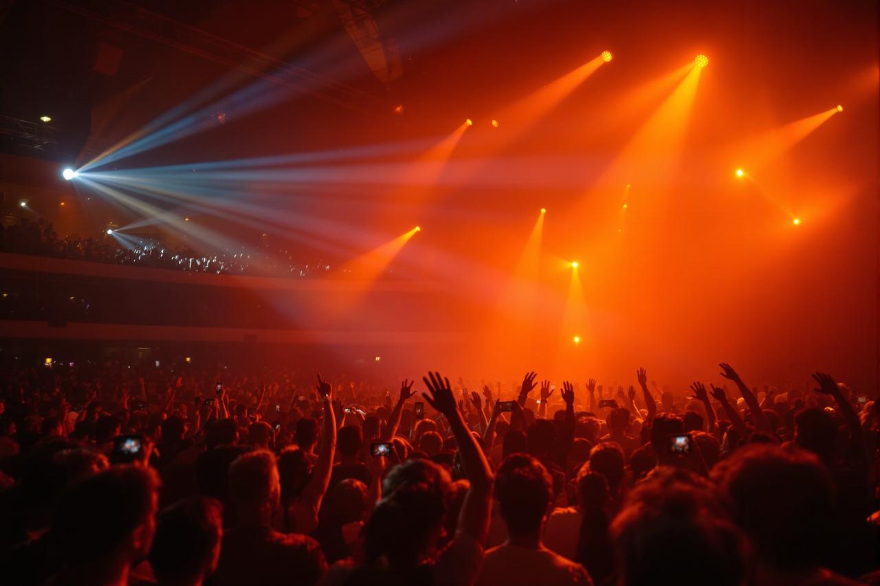 51视频影迷见面会圆满举行，万名粉丝热情参与